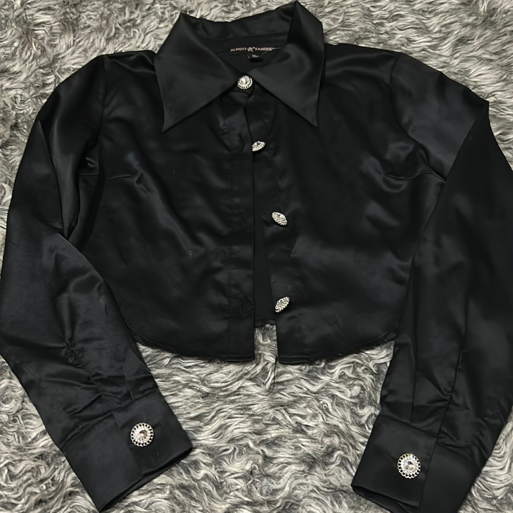 Almost famous black button up crop top